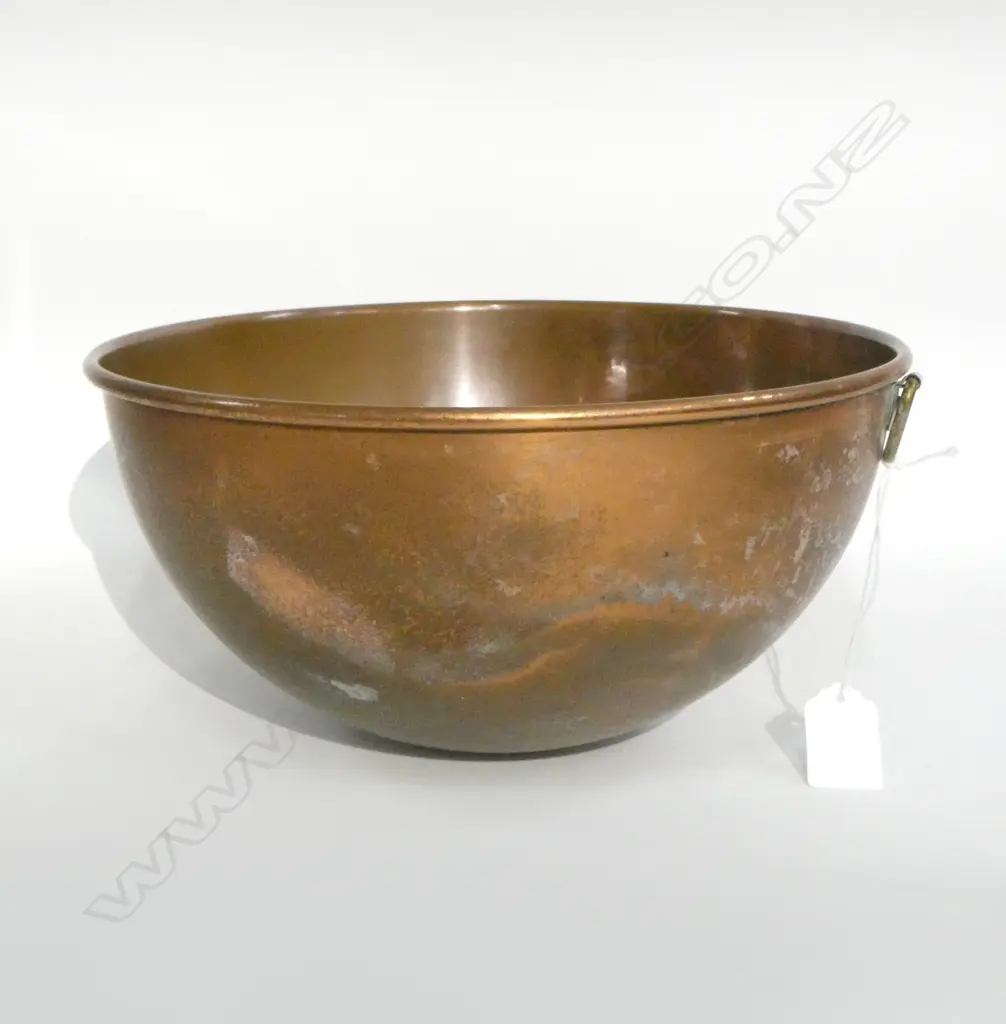 COPPER MIXING BOWL 270mm dia Image 1++