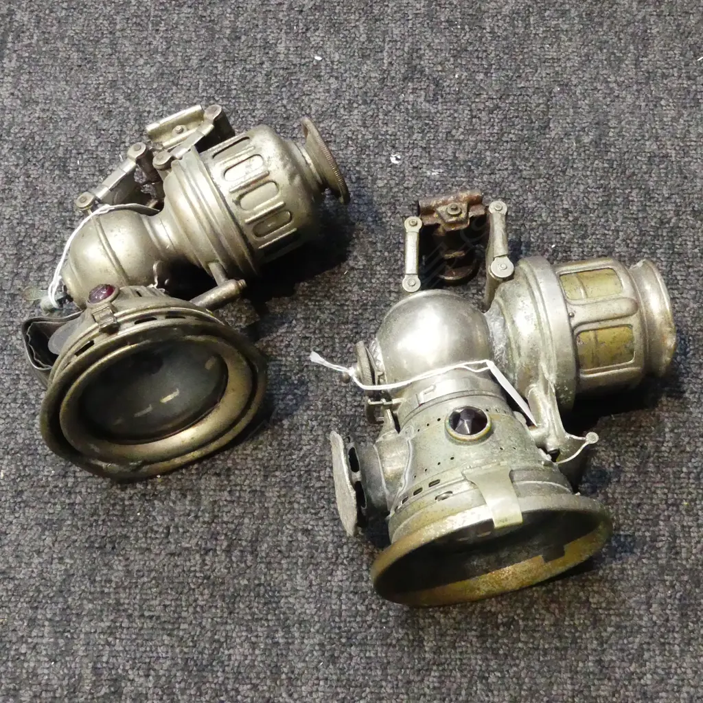 2 VINTAGE CROME & BRASS CARBINE LAMPS 1 LENSE CRACKED H170MM Image 1++