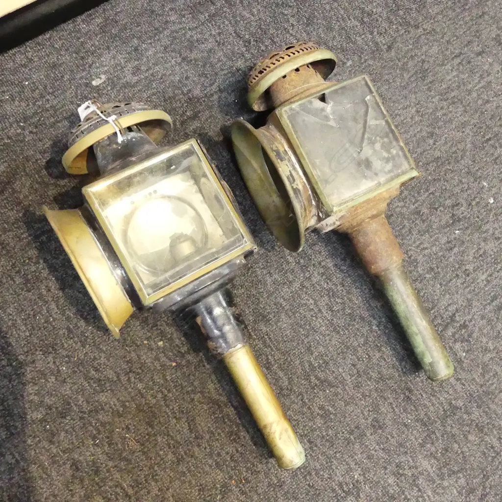2 ANTIQUE CARRAGE LAMPS L430MM Image 1++
