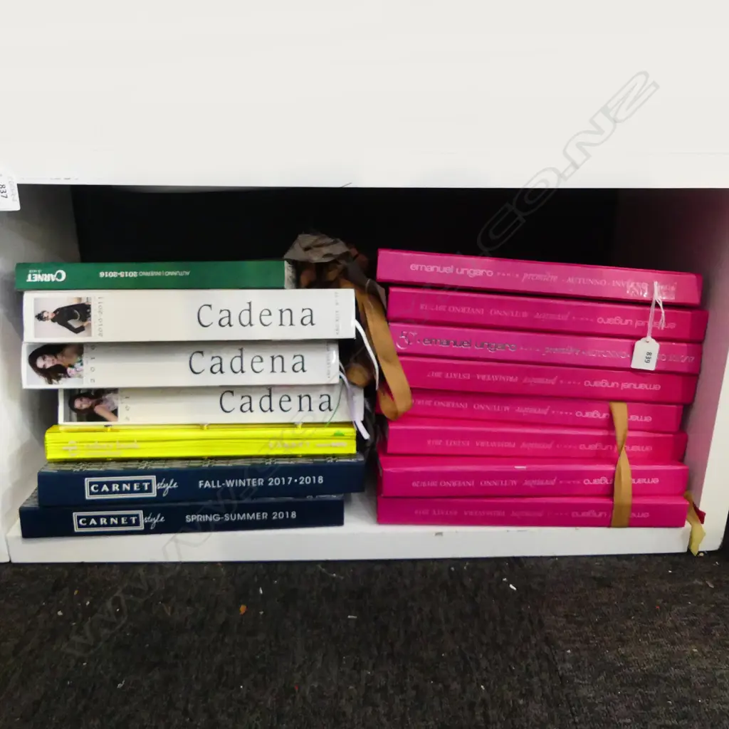 CADENA SPANISH CARNET FASHION ALBUMS Image 1++