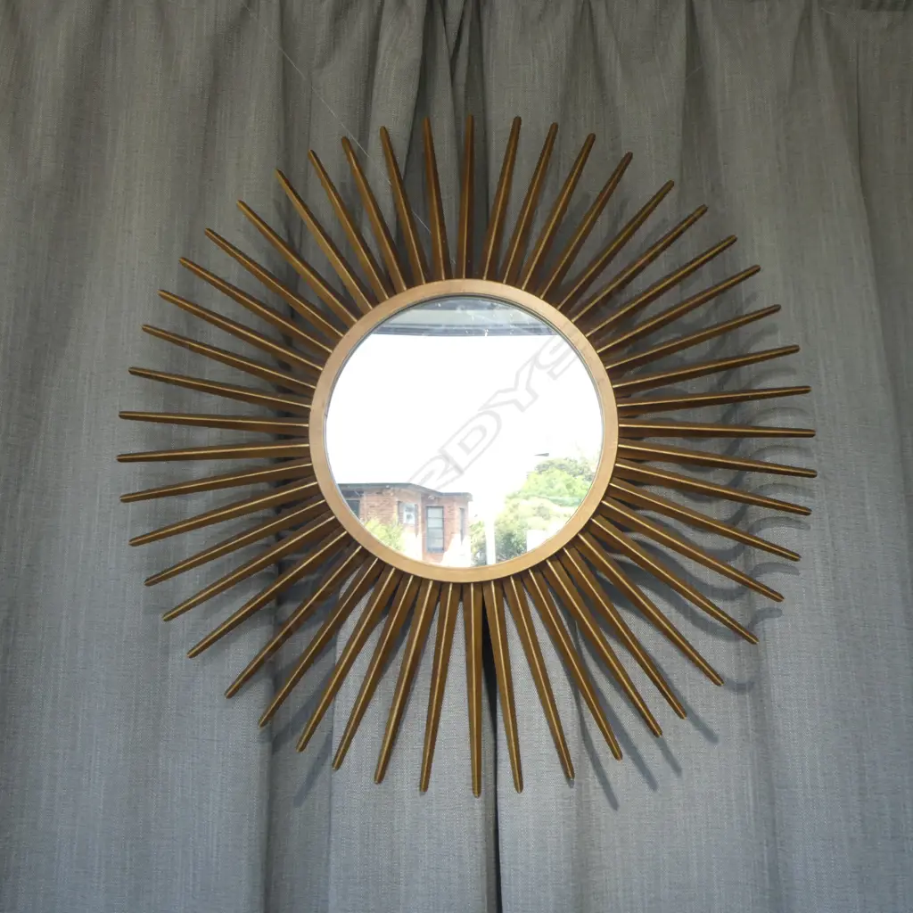 MODERN STAR MIRROR 860mm dia Image 1++