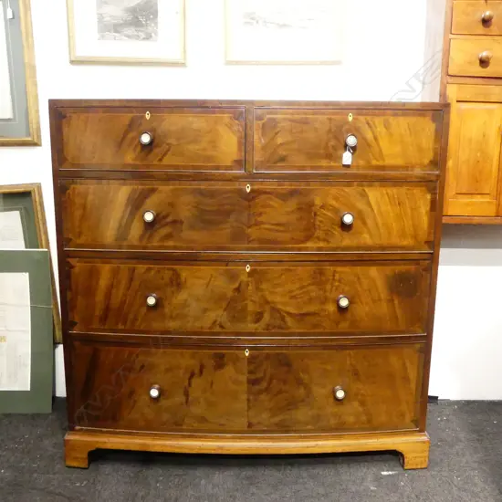 ANTIQUE MAHOGANY BOW FRONT CHEST 1220x550x1240mm