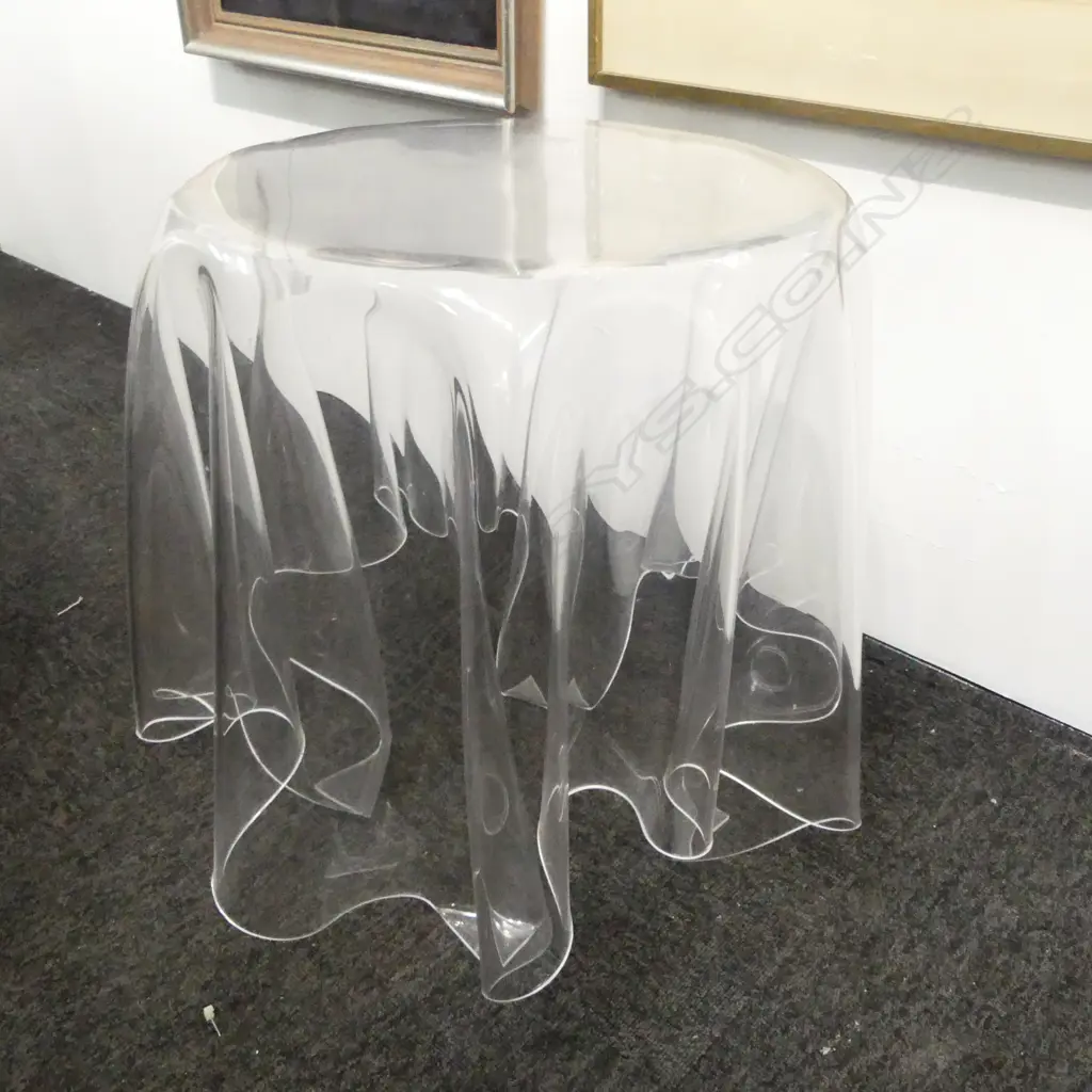 KARTELL STYLE CLEAR ACRYLIC SIDE TABLE H.505mm Image 1++