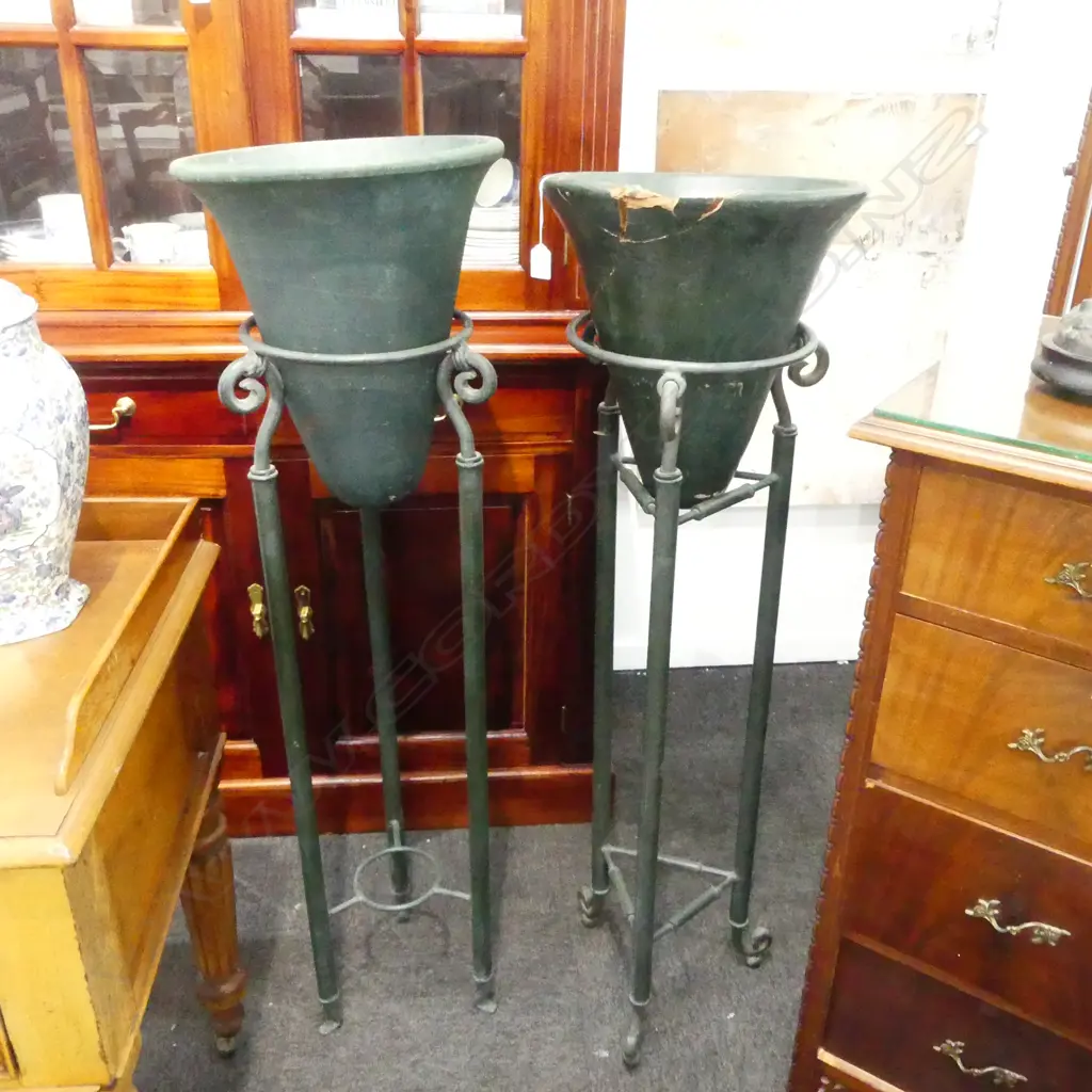 NEAR PR GREEN TERRACOTTA VASES (1 AF) ON METAL STANDS H.1205mm Image 1++