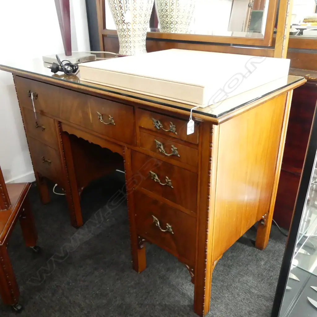 7 DRAWER MIRROR BACK DRESSING TABLE 1230x560x1530mm Image 1++