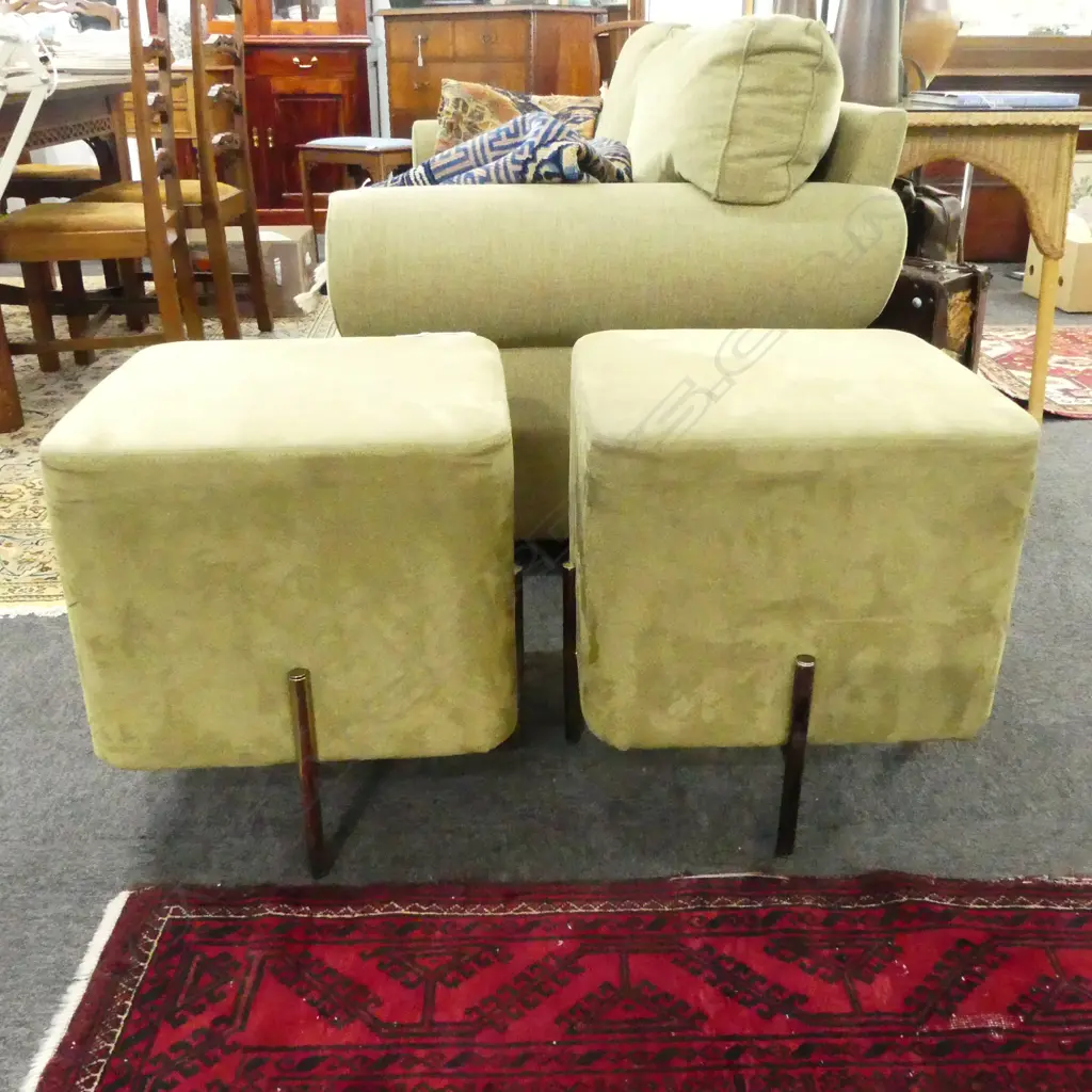 PR MODERN GREEN OTTOMANS 500x500x490mm Image 1++
