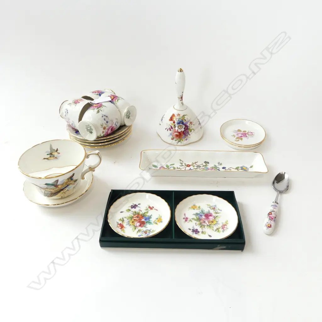 17 ITEMS AYNSLEY, HAMMERSLEY & MINTON CHINA – BELL, DISHES, MOUSTACHE CUP ETC  Image 1++