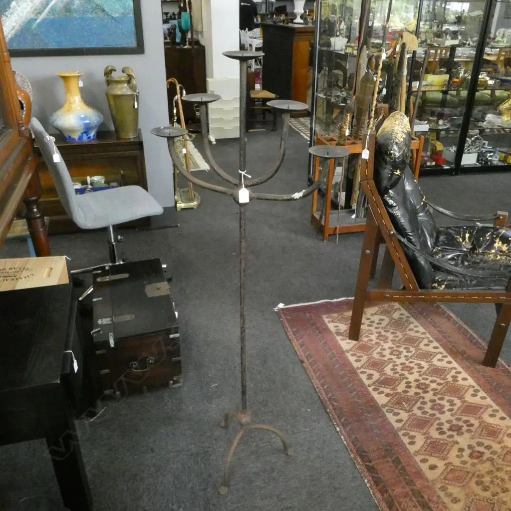 LG. WROUGHT METAL CANDELABRA H.1310mm Image 1++