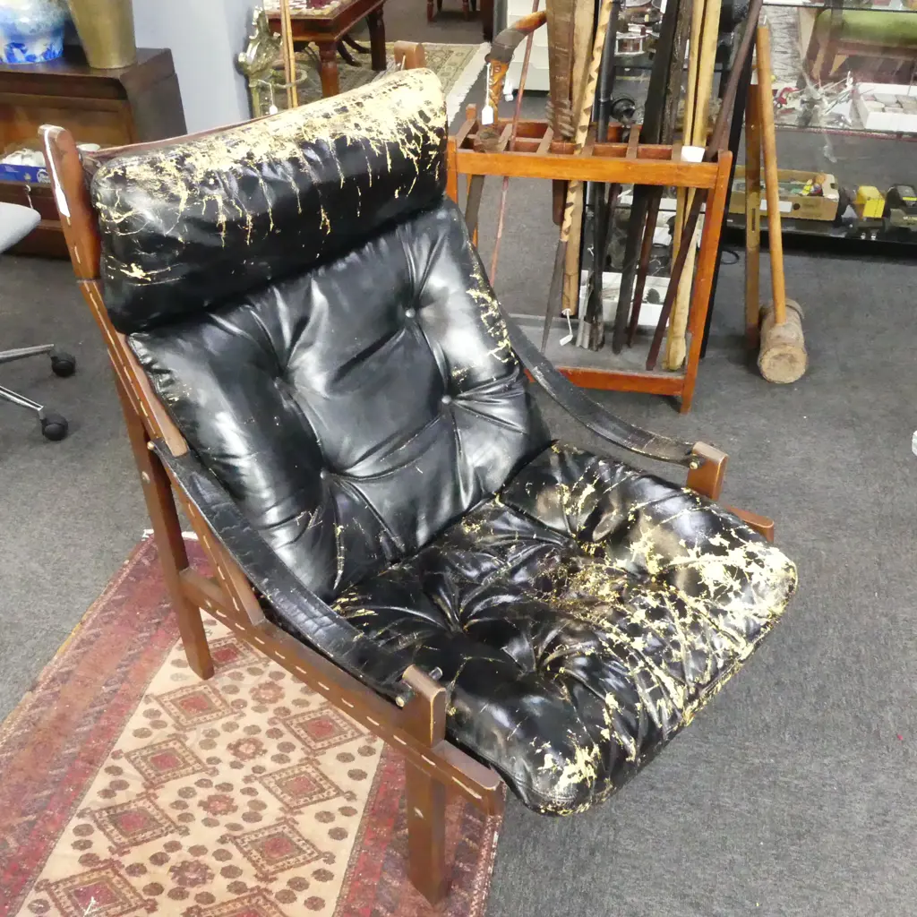 BACKHOUSE LEATHER SAFARI CHAIR black finish showing wear Image 1++