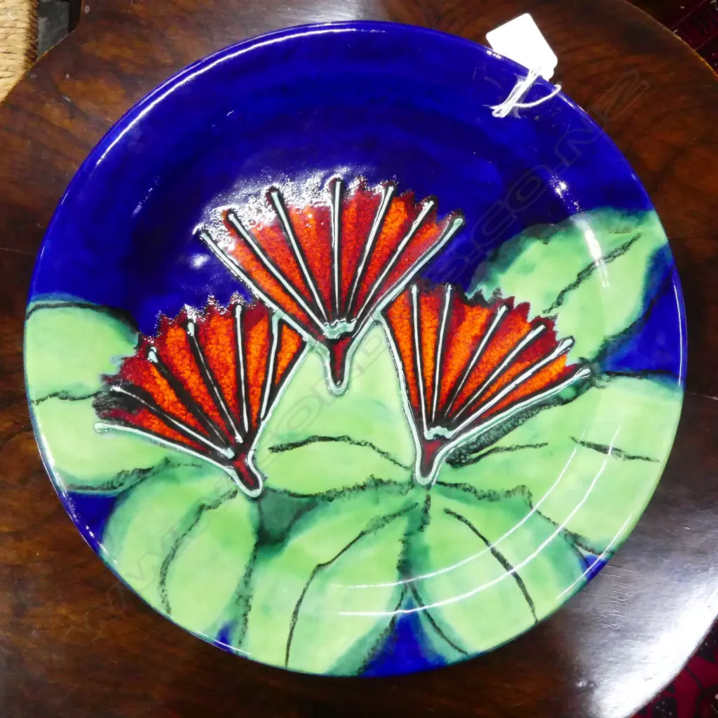 MORRIS & JAMES PLATE 290mm dia Image 1++