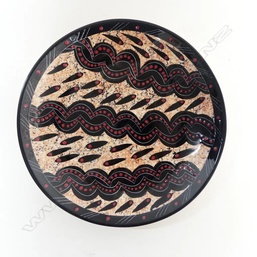 CATHERINE ANSELMI N.Z. POTTERY ALICE SMITH PLATE Dia.330mm Image 1++
