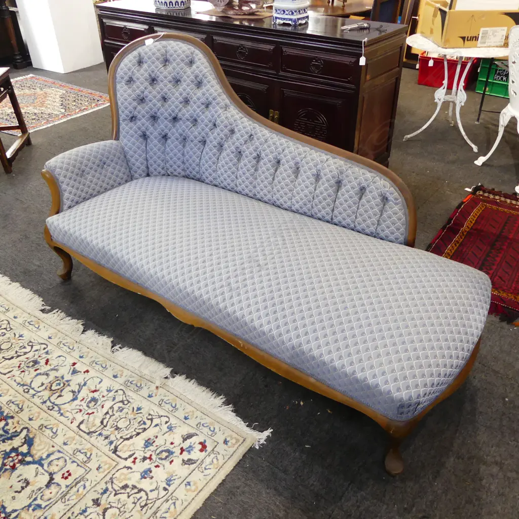 VICTORIAN STYLE CHAISE, BLUE UPHOLSTERY W.1700mm Image 1++