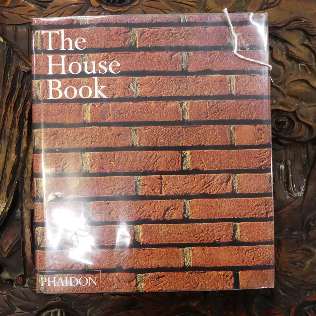 'THE HOUSE BOOK' PHAIDON, 2001 Image 1++