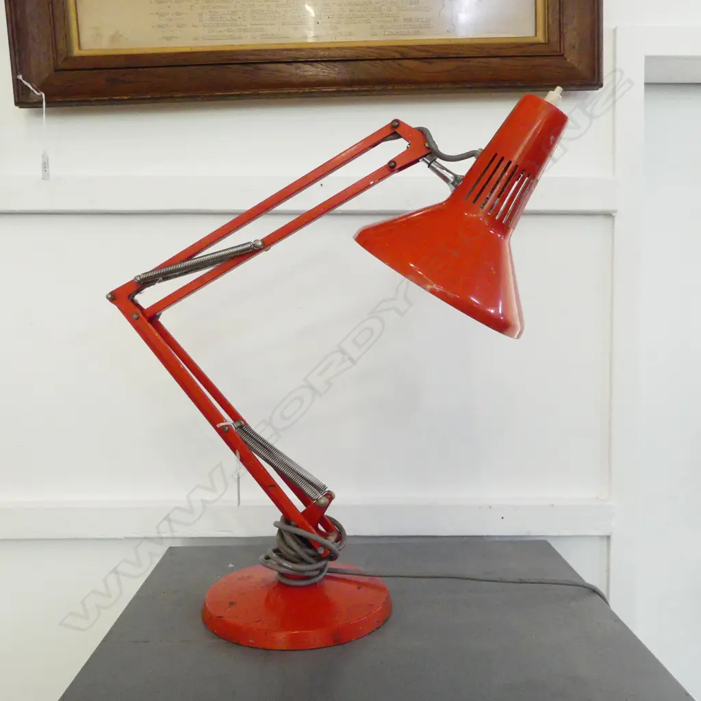RED SUPERLUX ANGLEPOISE Image 1++