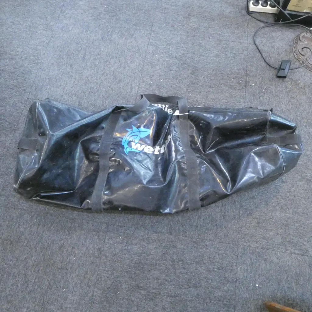 LG WETTIE BAG Image 1++