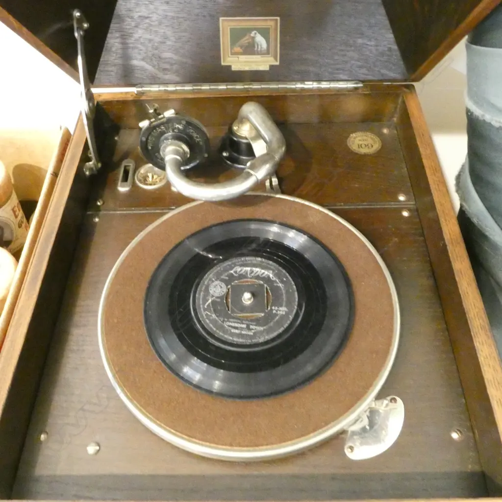 BENCH TOP GRAMOPHONE W RECORDS+ EDISON CYLINDERS [WORKING] photo updated Monday 11.30am Image 1++