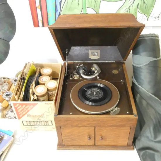 BENCH TOP GRAMOPHONE W RECORDS+ EDISON CYLINDERS [WORKING] photo updated Monday 11.30am