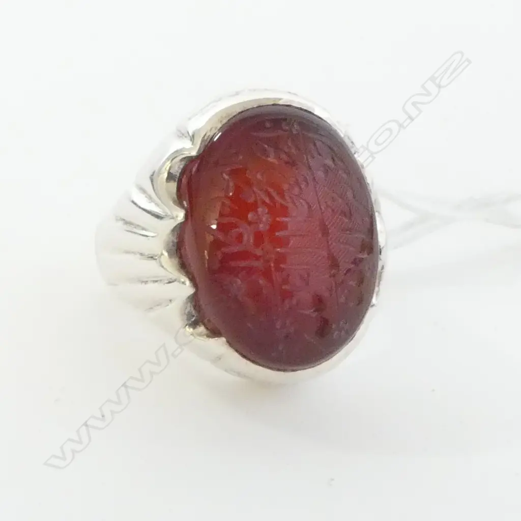MIDDLE EASTERN HAND ENGRAVED NATURAL AGATE 925 SILVER RING SIZE R 26gms Image 1++