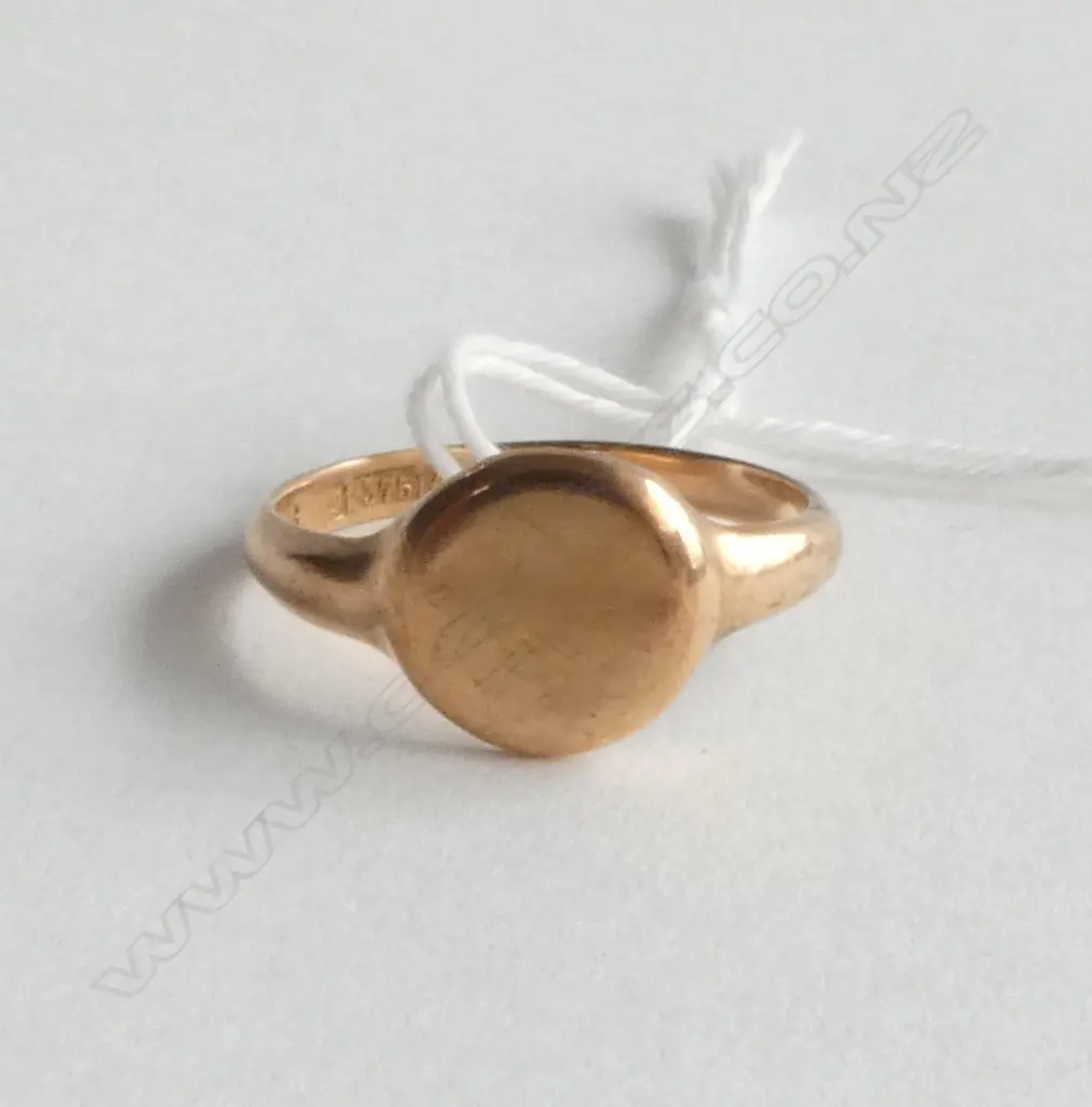 9ct ROSE GOLD SIGNET RING Birmingham 1918. 2.8gms SIZE Q Image 1++