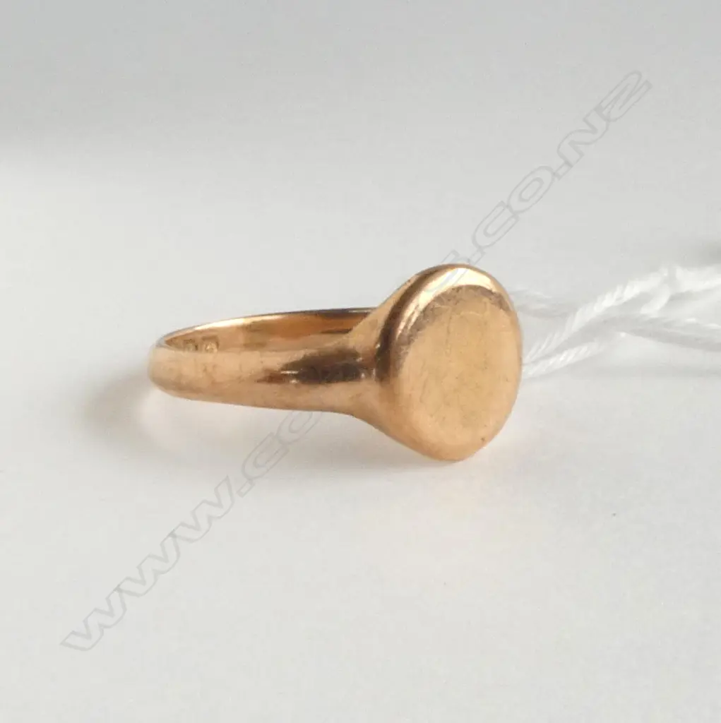 9ct ROSE GOLD SIGNET RING Birmingham 1918. 2.8gms SIZE Q Image 1++