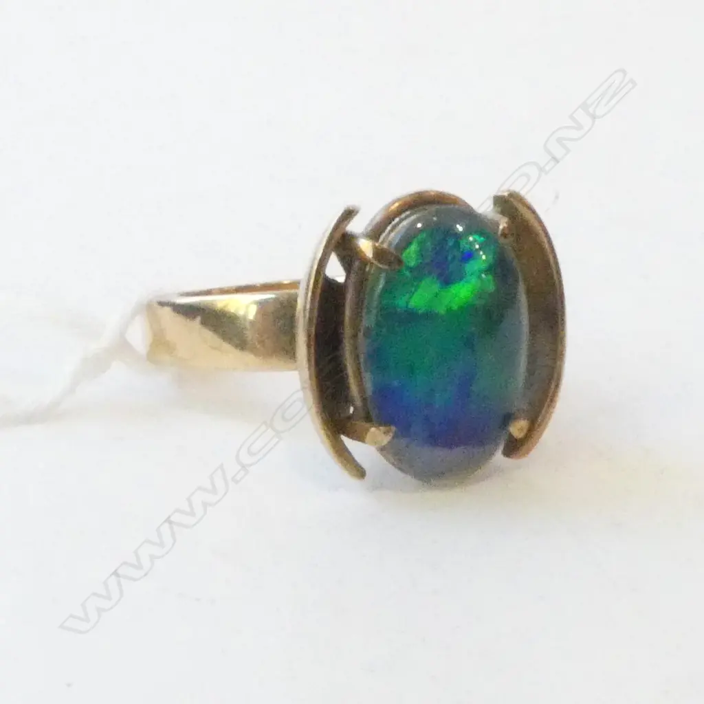 9ct GOLD DESIGNER & OPAL DOUBLET RING Maltese cross mark 5.5gms SIZE Q Image 1++