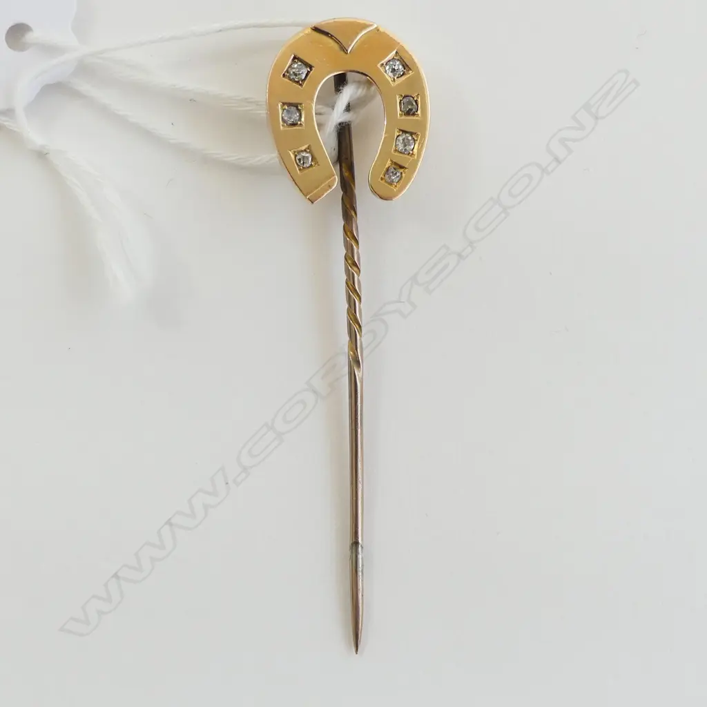 c1900 15 - 18CT GOLD & DIAMOND HORSESHOE PIN 4.55gms Image 1++