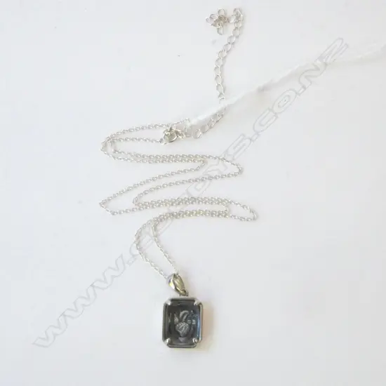 REGAL ROSE NECKLACE, SILVER & GLASS PENDANT on SILVER CHAIN
