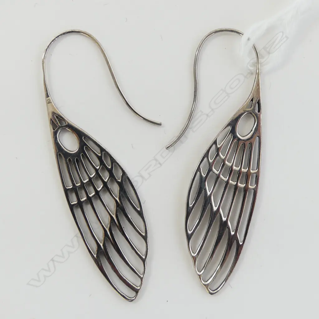 PR NICK VON K BUTTERFLY WING EARRINGS (boxed) Image 1++