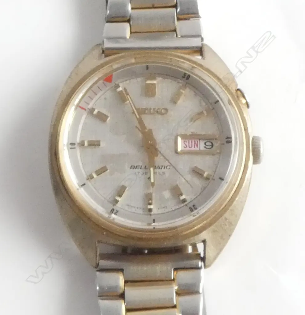 SEIKO BELL-MATIC VINTAGE GENT'S WRISTWATCH 17 jewel running Image 1++