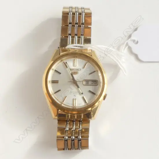 VINTAGE SEIKO 5 GENT'S GILT WRISTWATCH running