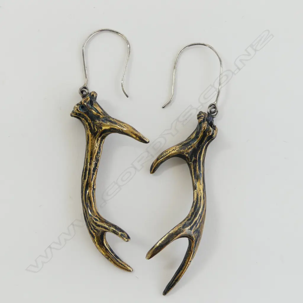 PR NICK VON K ANTLER EARRINGS, BRASS w SILVER HOOKS (boxed) Image 1++