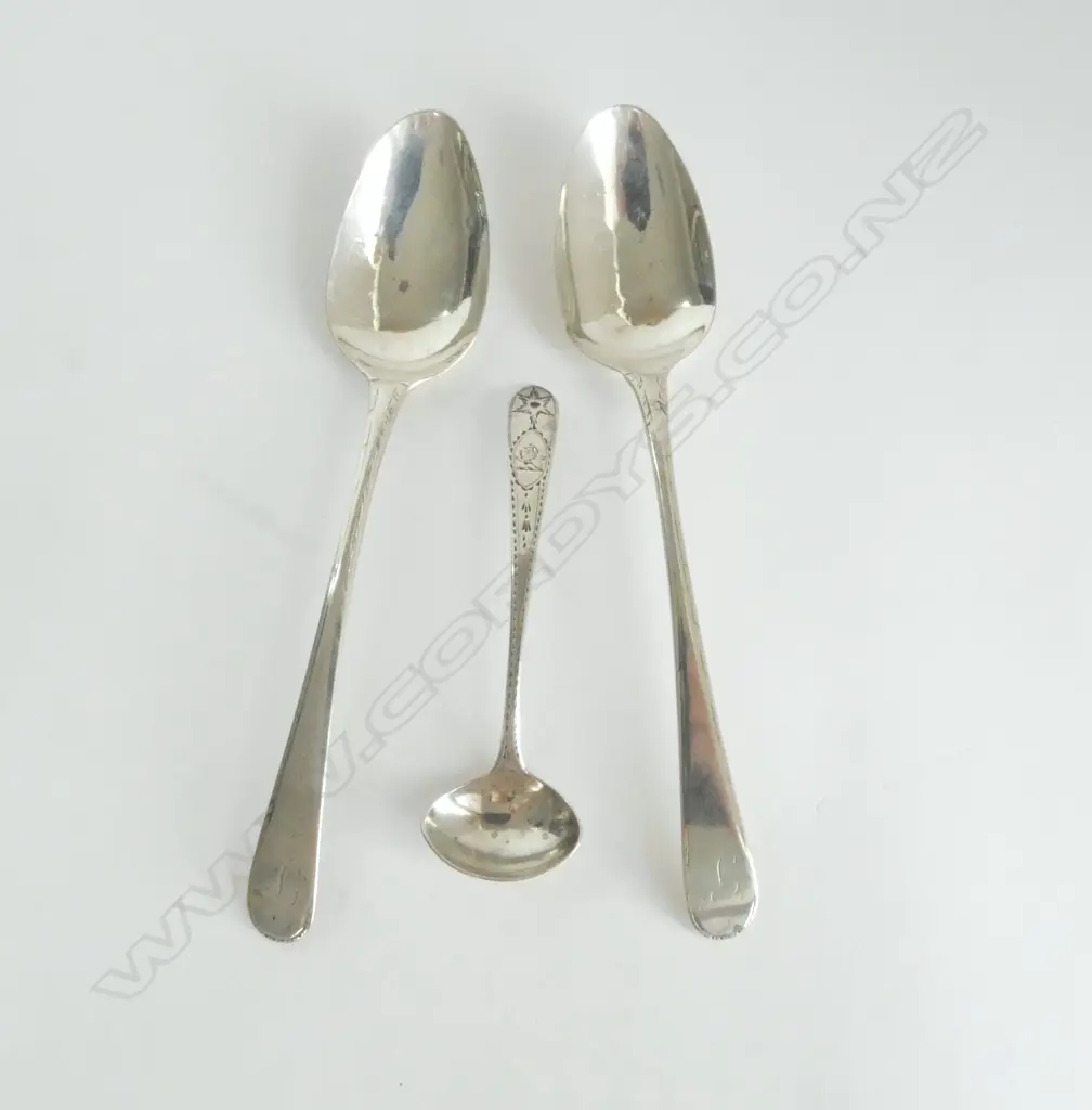 PR GEORGIAN STG SILVER SPOONS + SALT SPOON, 69grms Image 1++