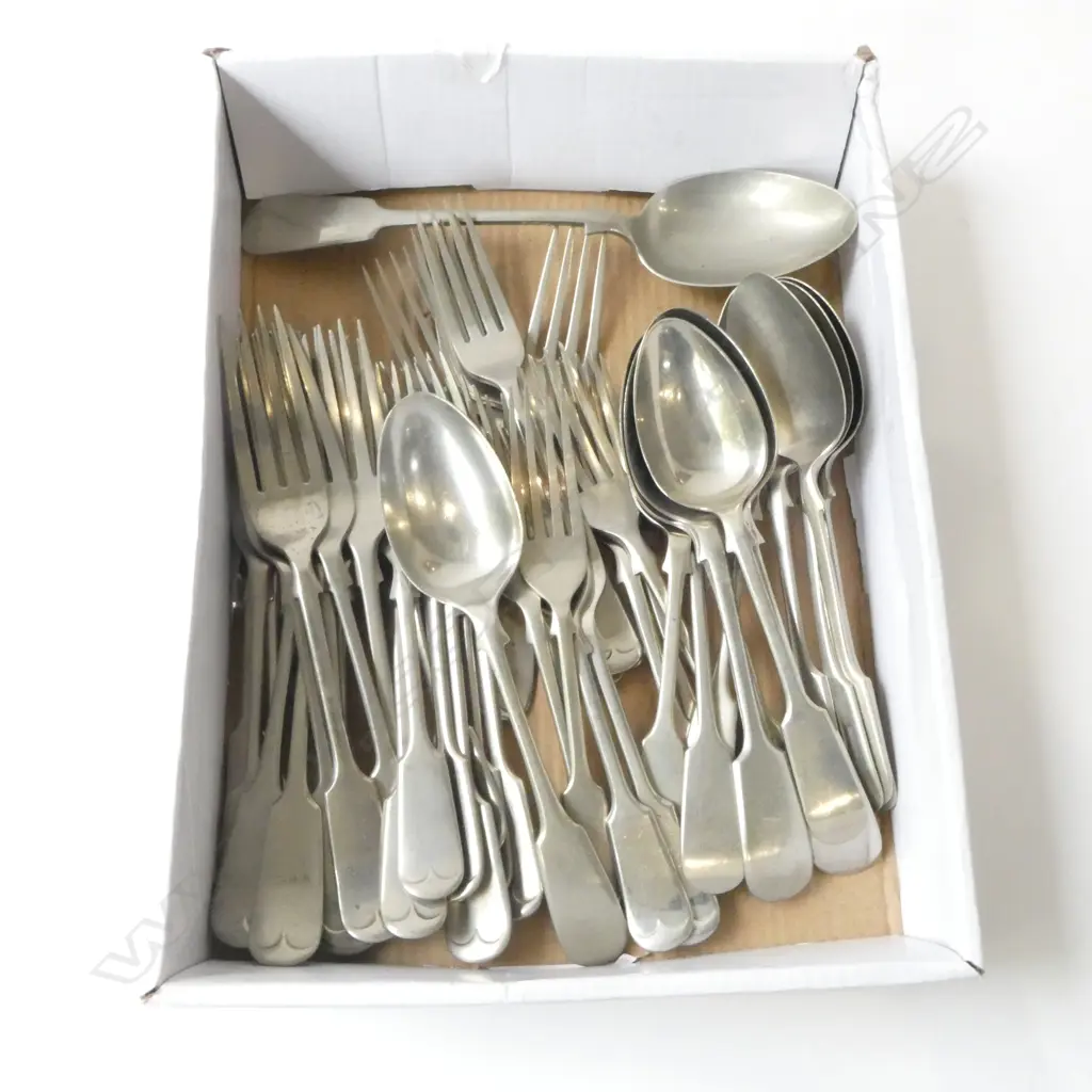 40+ PIECES FIDDLE PATTERN CUTLERY FORKS & SPOONS NICKLE SILVER Image 1++