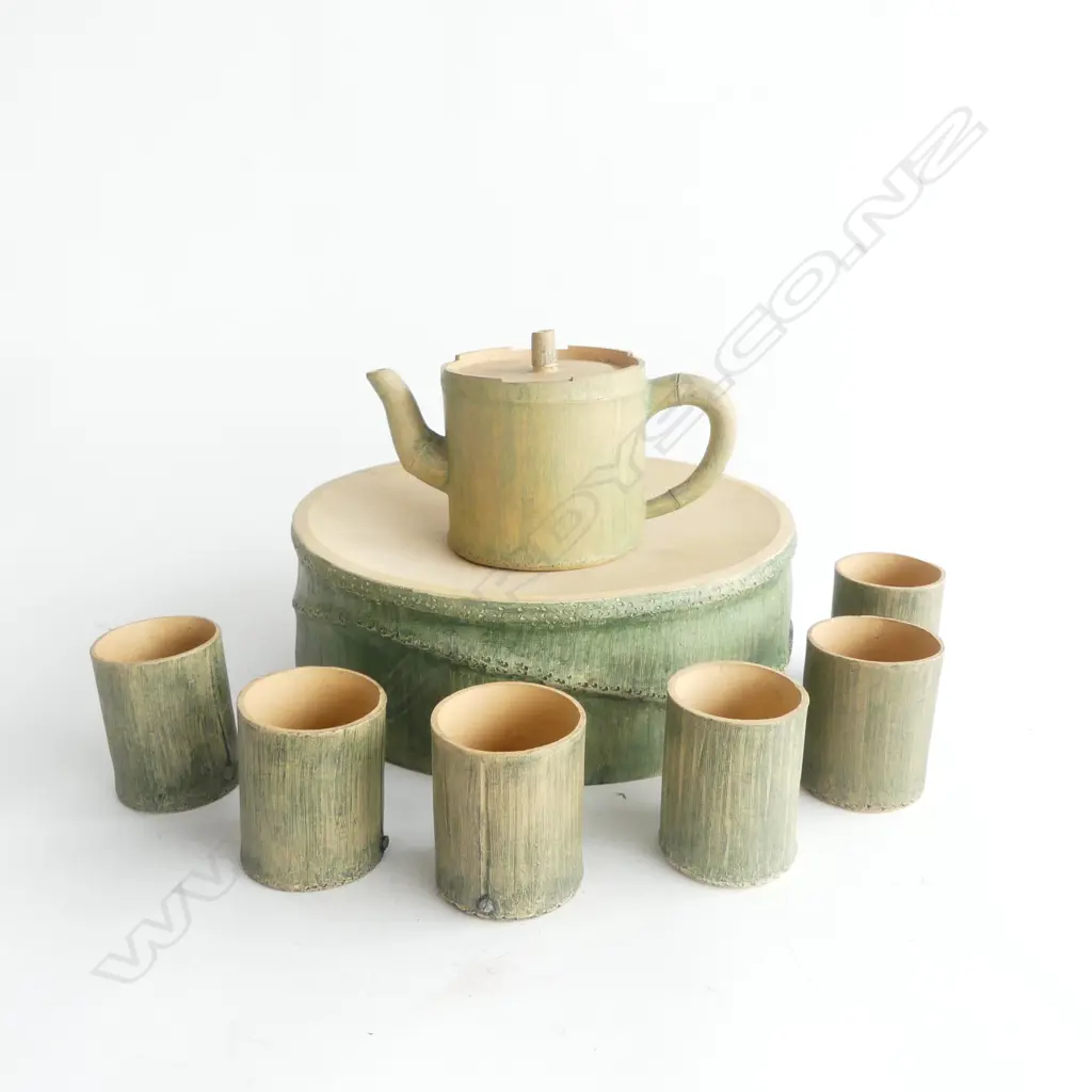 ORIENTAL 6 PLACE CERAMIC PART TEA SET w. BAMBOO MOTIF  Image 1++