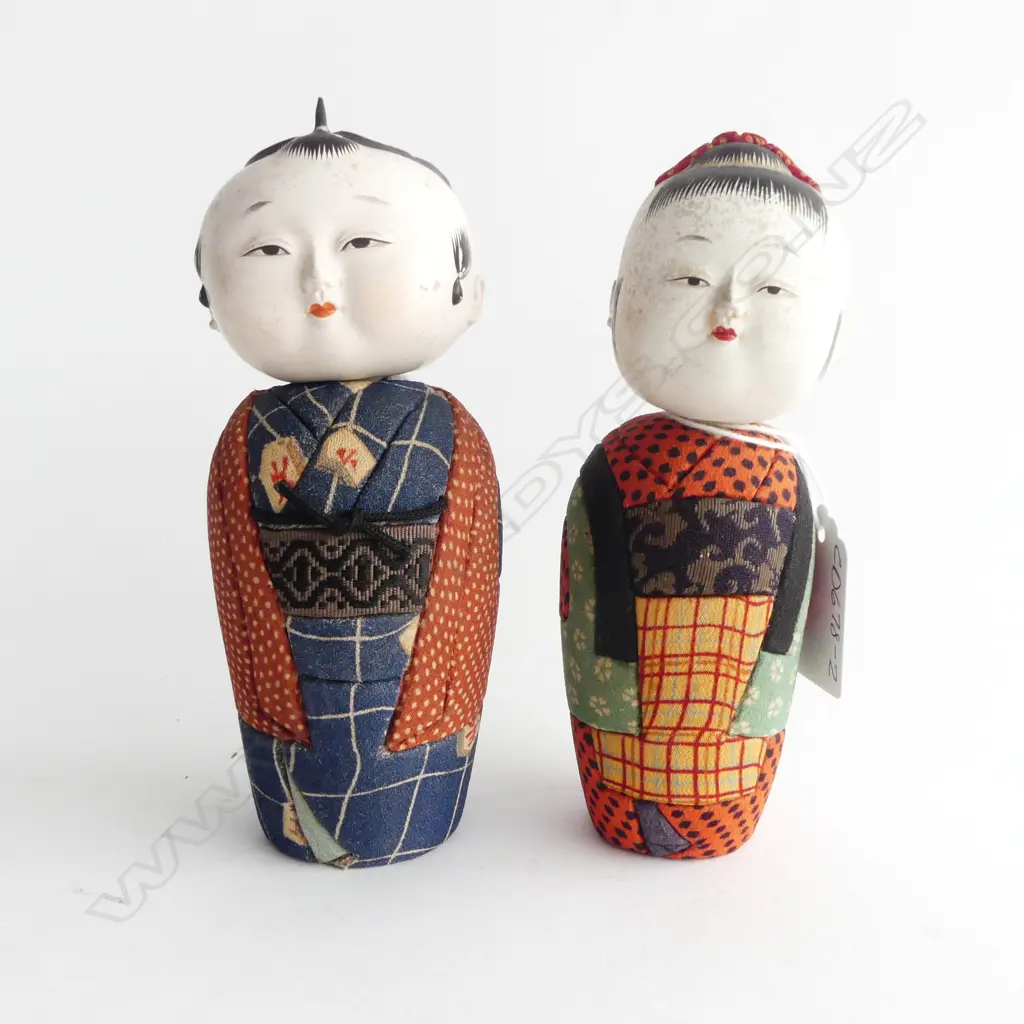 PR VINTAGE JAPANESE PORCELAIN & SILK FIGURES, H.140mm (some surface discolouration) Image 1++