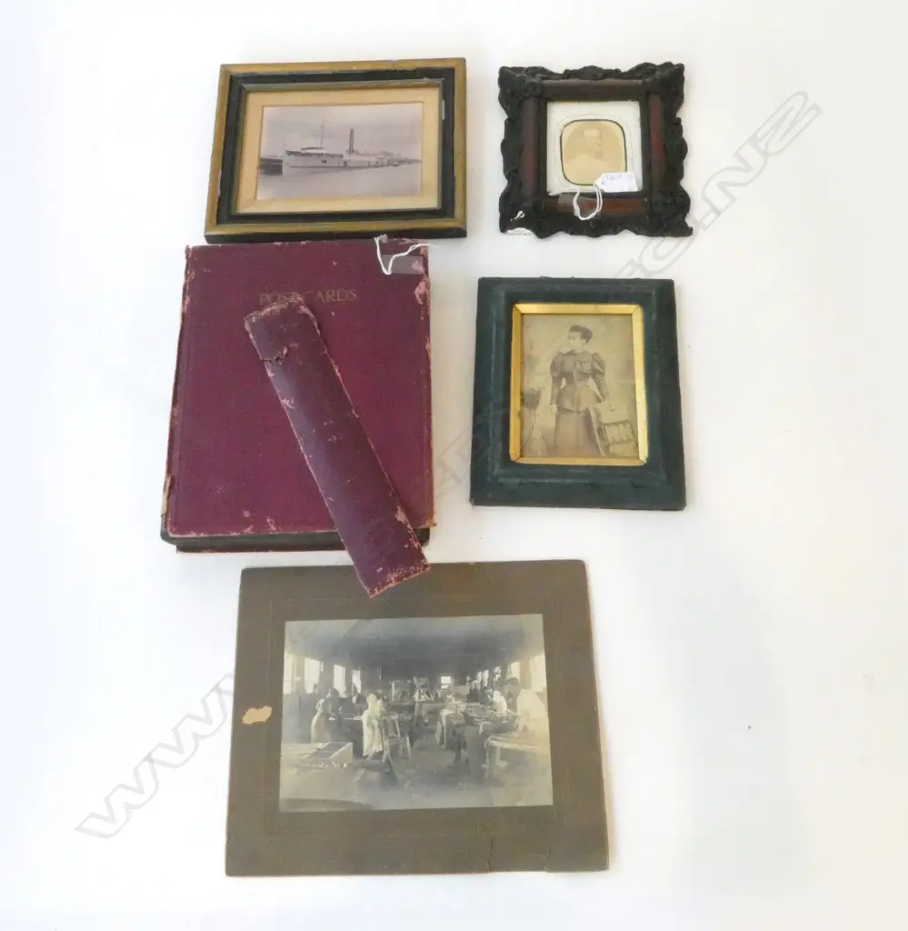 4 OLD PICTURES CARPENTERS WORKSHOP 19THC GENTLEMEN & LADY & SHIP 'POYANG'  WITH LARGE ALBUM OF POSTCARDS MANY CHINA  HON Image 1++