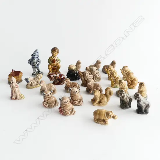 ASST. WADE MINIATURES; ANIMALS ETC
