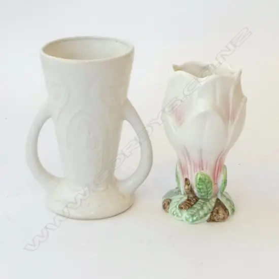 SYLVAC MAGNOLIA VASE + SHOTER & SONS WHITE VASE H160mm