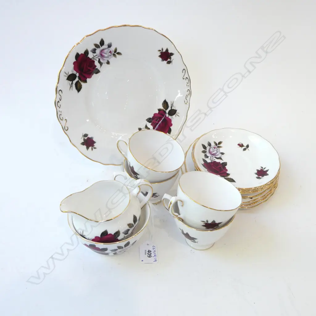 COLCLOUGH CHINA BLOOD ROSE PAT TEASET 4CSPS Image 1++