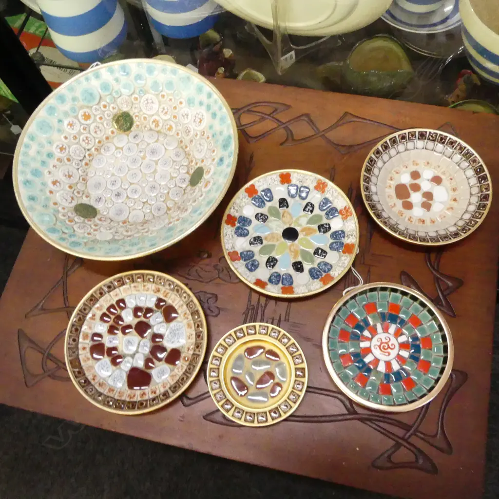 5 CRICHTON STYLE PLATES + JOHN CRICHTON PLATE Dia.130mm Image 1++