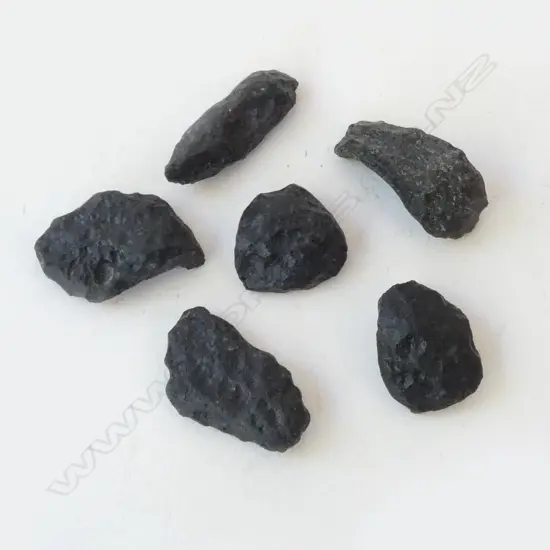 6 TEKTITES L.35mm