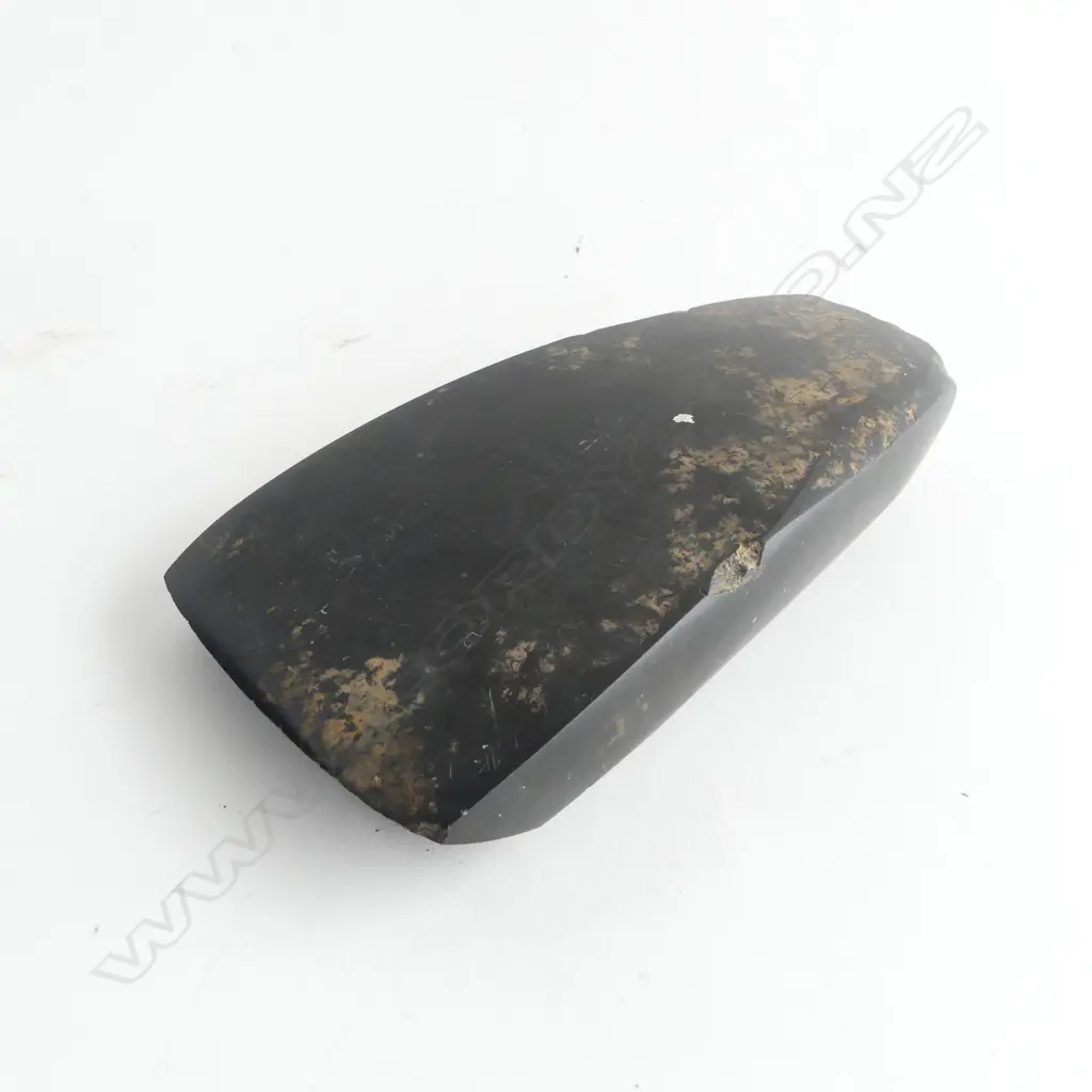 OLD PACIFIC DARK STONE ADZE smooth polished 135mm Image 1++