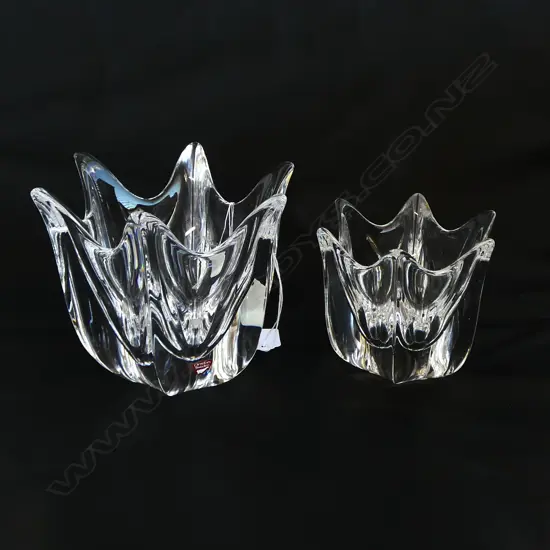 GRADUATED PR. GLASS BOWLS H.135mm