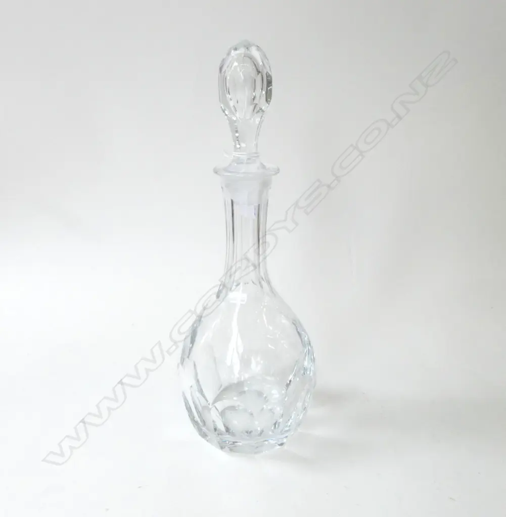 ANTIQUE CUT CRYSTAL DECANTER, L.330MM Image 1++