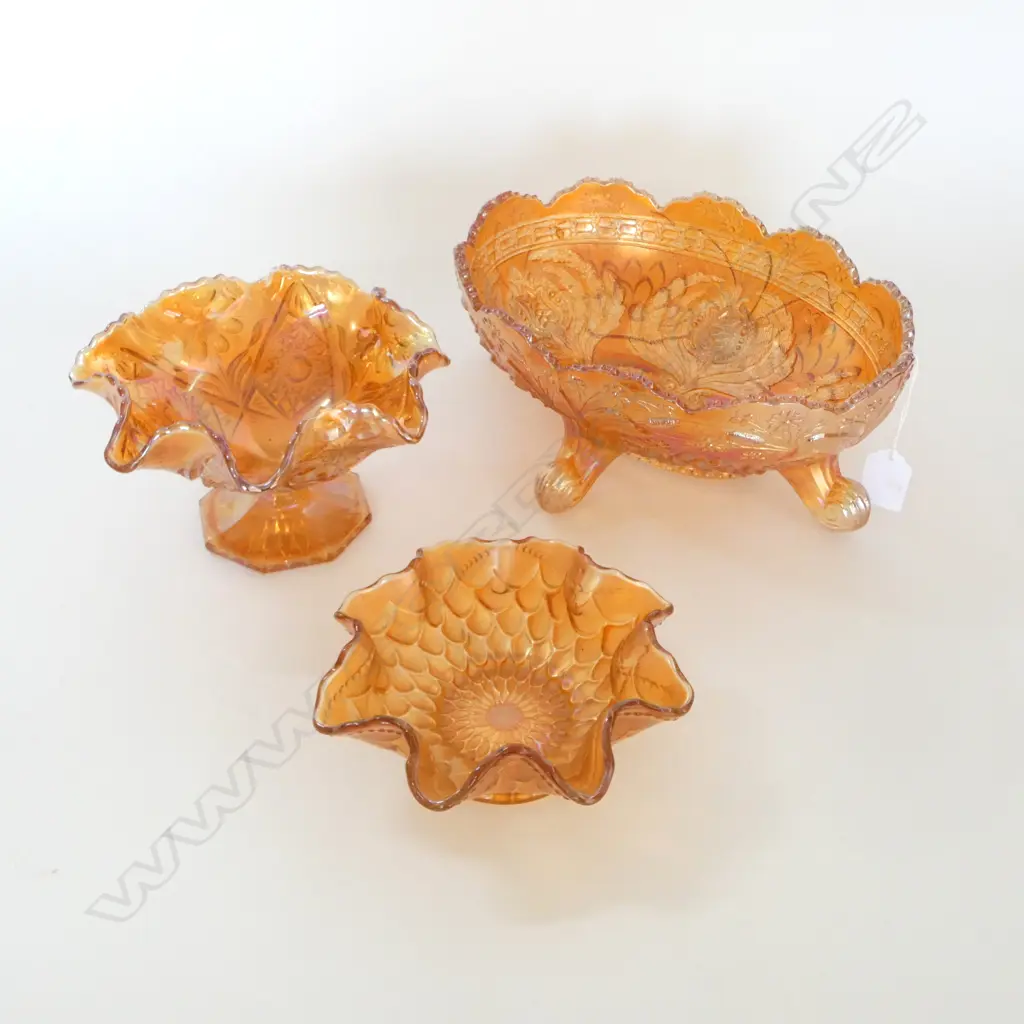 CARNIVAL 'THISTLE' BANANA BOAT & 2 OTHER CARNIVAL GLASS COMPORTS w. Image 1++