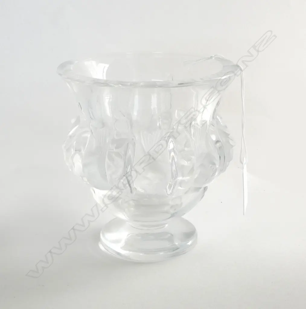 LALIQUE GLASS SPARROW VASE H120MM Image 1++