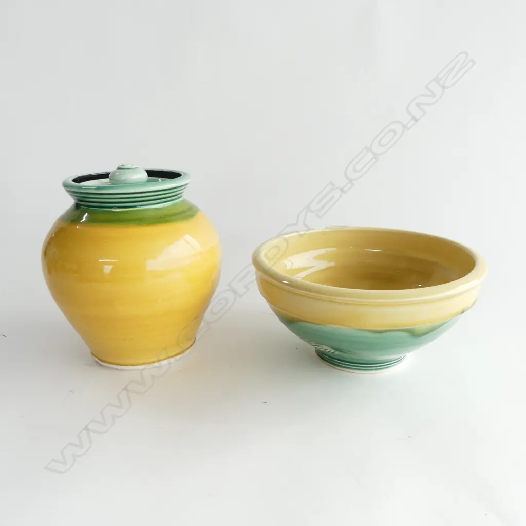 VAN DER PUTTEN STUDIO POTTERY LIDDED JAR H150MM & MATCHING BOWL DIA180MM Image 1++