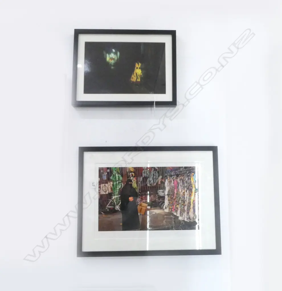 DAVID ALAN HARVEY, CARNIVAL REVELLER SANTIAGO DE CUBA 1999, 220x330 & DOUGIE WALLACE, HIJAB AT MARKET Ed.7/150 285x420mm Image 1++