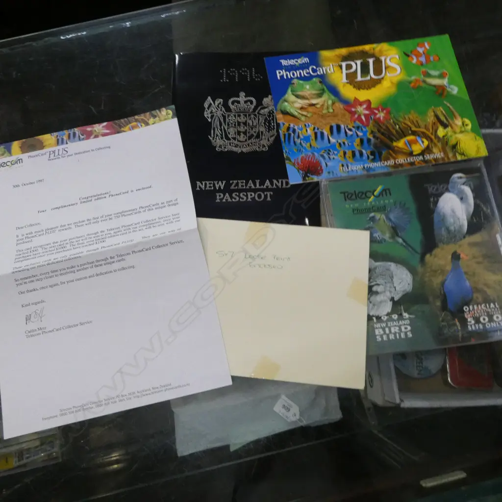 GROUP OF 4 PHONE CARD COLLECTION Image 1++