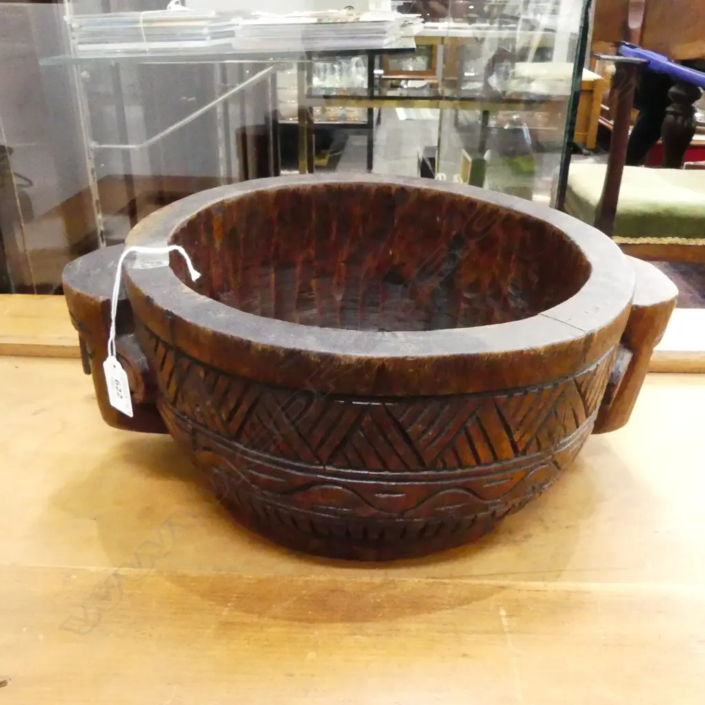 TRIBAL CARVED WOODEN BOWL W.390mm Image 1++